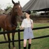 Chân váy chữ A hai túi ốp phong cách